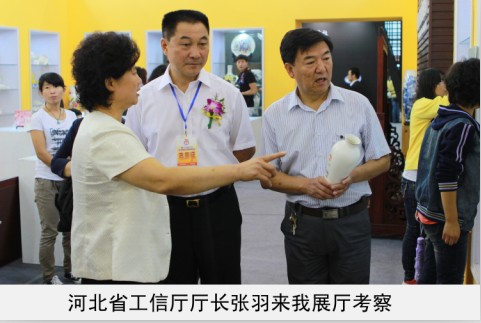 大鸡巴操穴视频国产省工信厅厅长来我厅考察